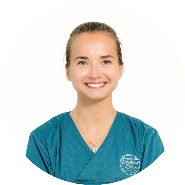 Dr Clara Guilbert Immersion dentaire | Dentiste à Carnac